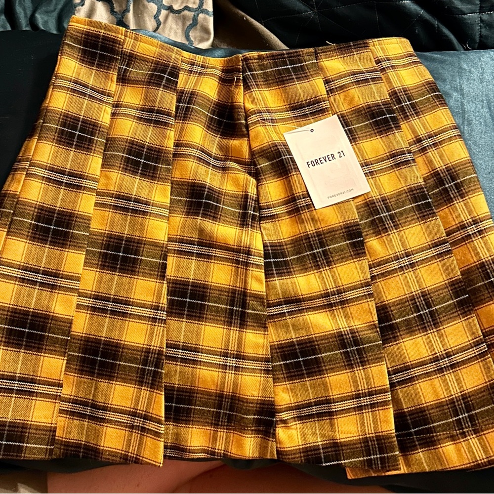 Gold/Black S Plaid Skirt NWT Forever 21